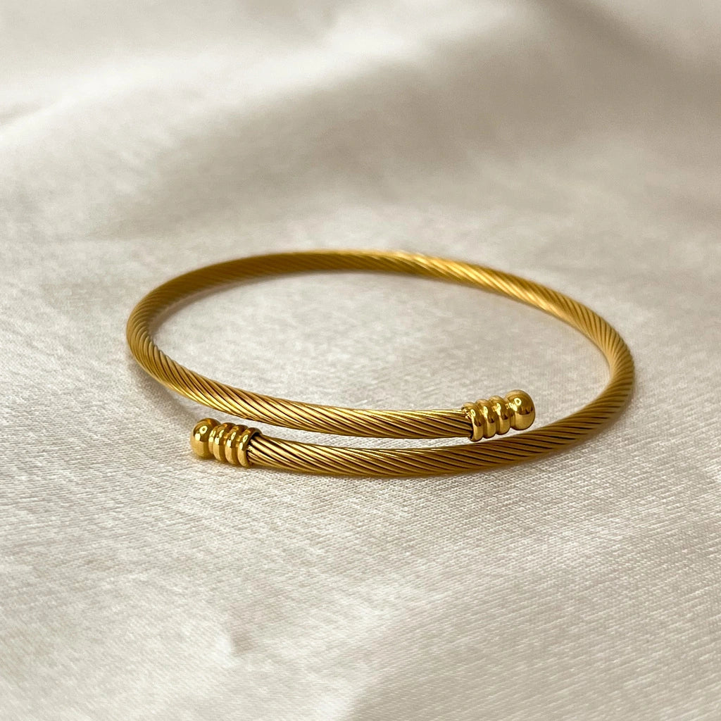 Helix Cuff